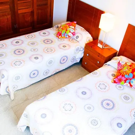 Apartman Seaview 2 *